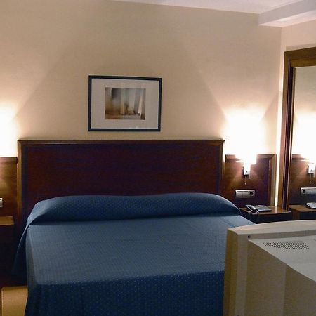 Hotel Hg Gaona Peligros Zimmer foto